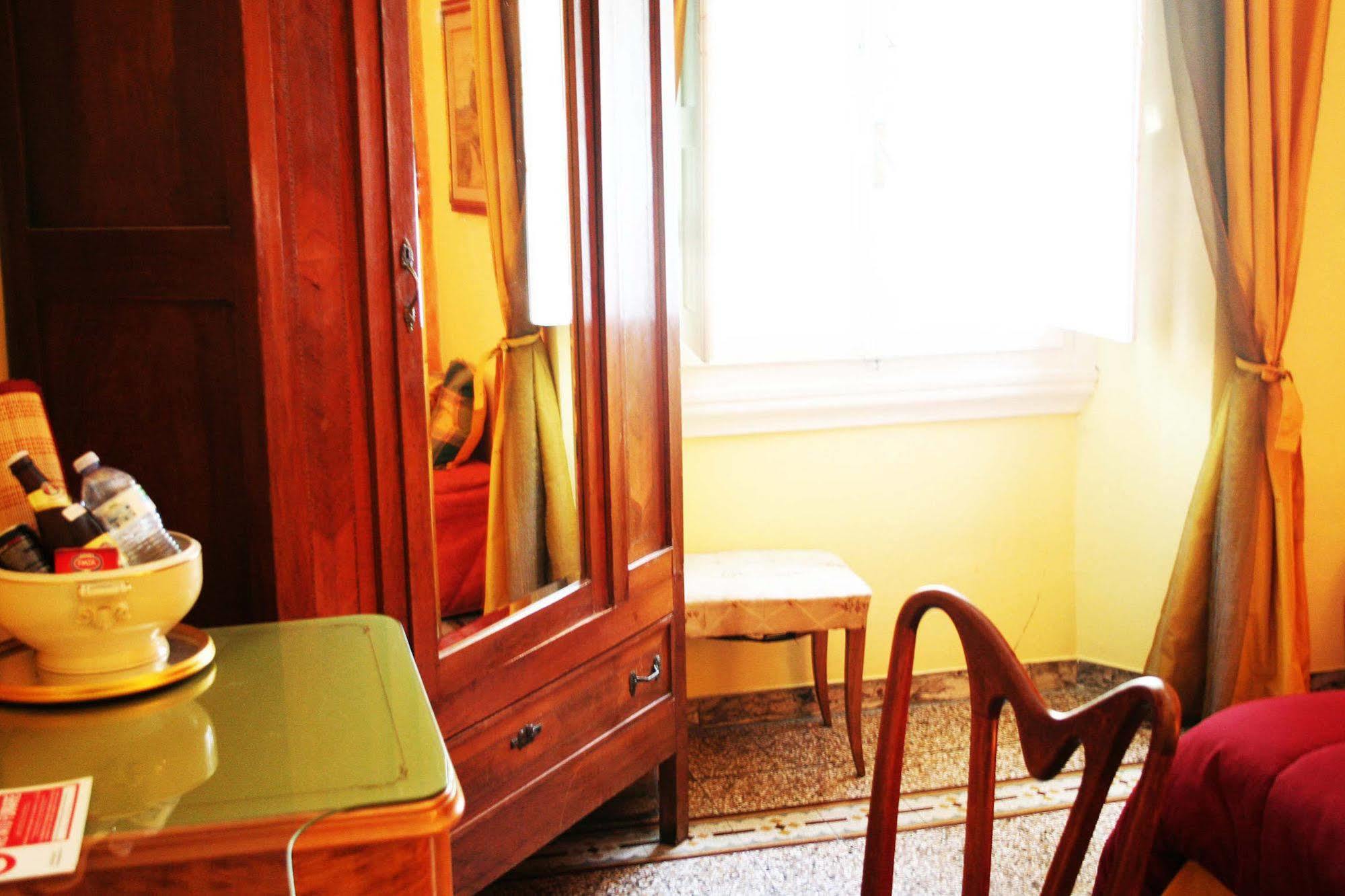 A Casa Di Virgilio Hotel Firenze Kültér fotó